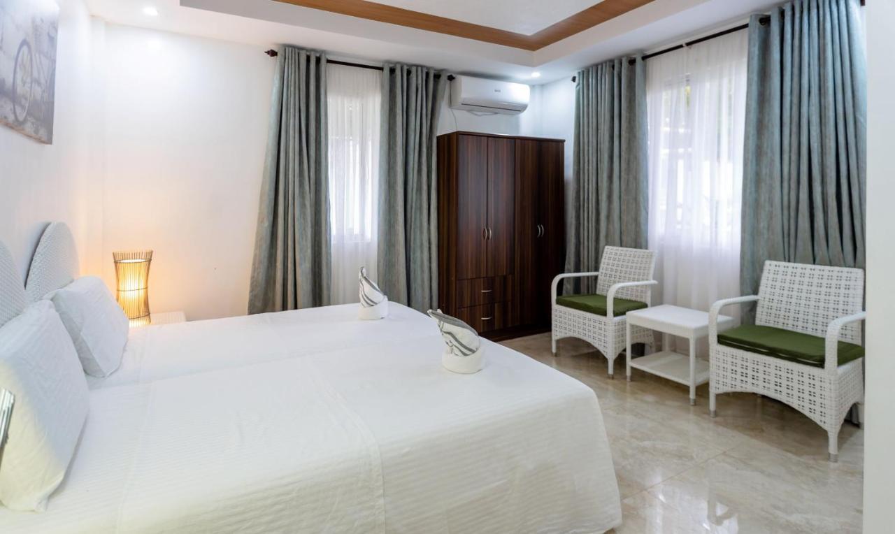 Madison Garden And Residences Panglao Exteriör bild